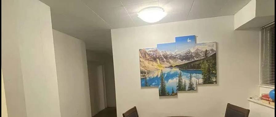 Schneider's room