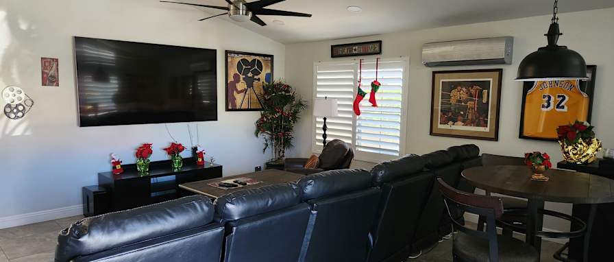 Alejandro Calderon's room