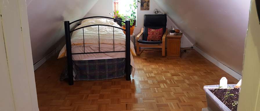 Annie's room