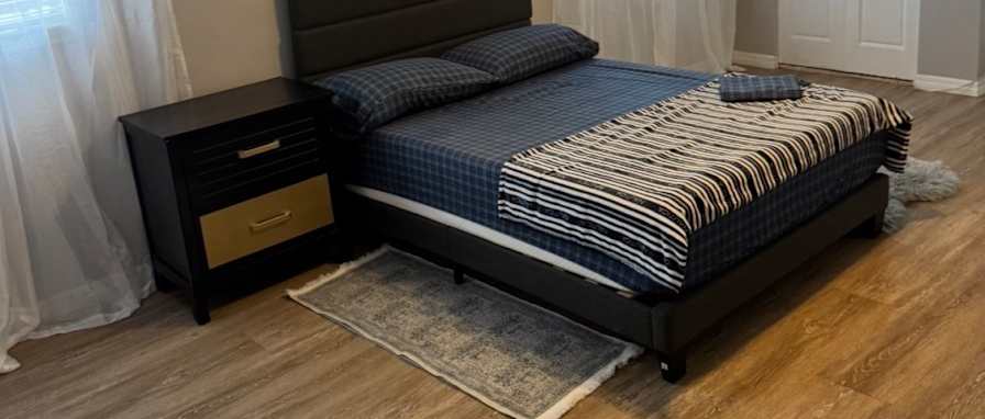 Somy's room
