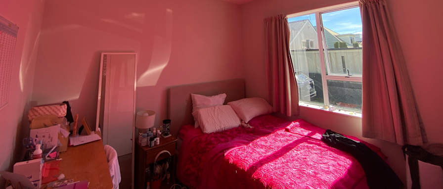 Seres's room