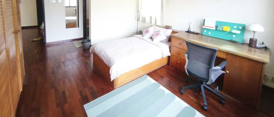 Kolive's room