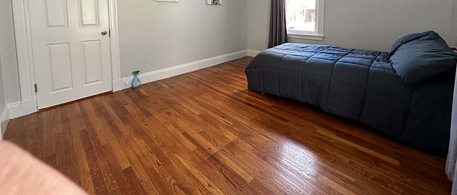 Lynford's room
