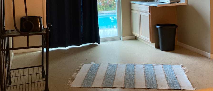 PRIVATE ENTRANCE's room
