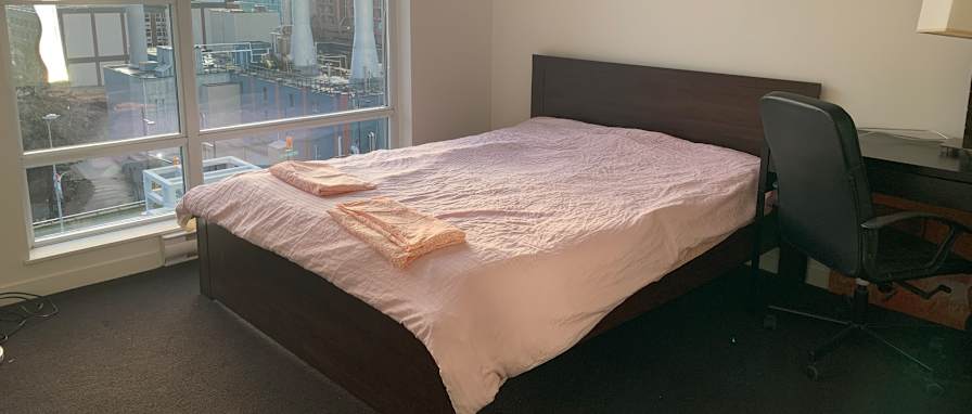 Jenny's room
