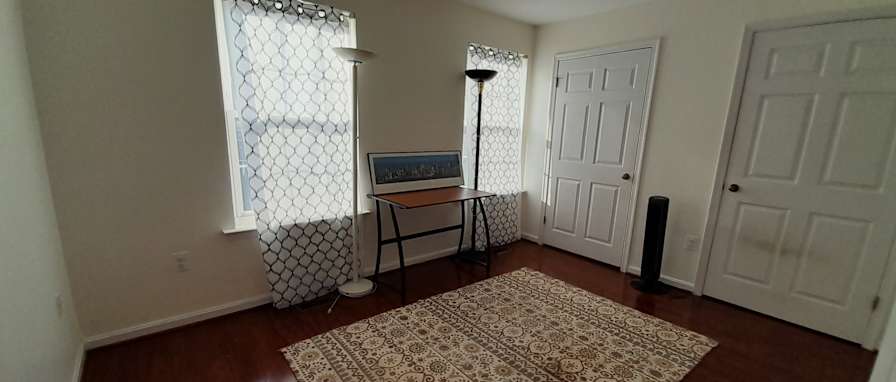 Jo's room