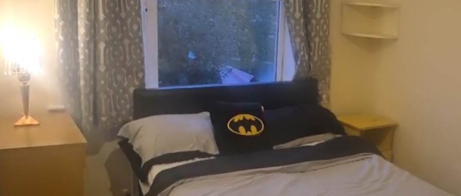 Suzanne's room