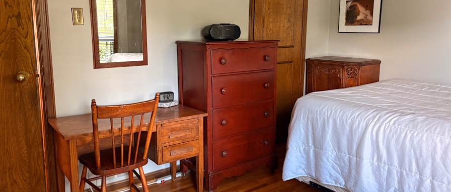 Nicole's room