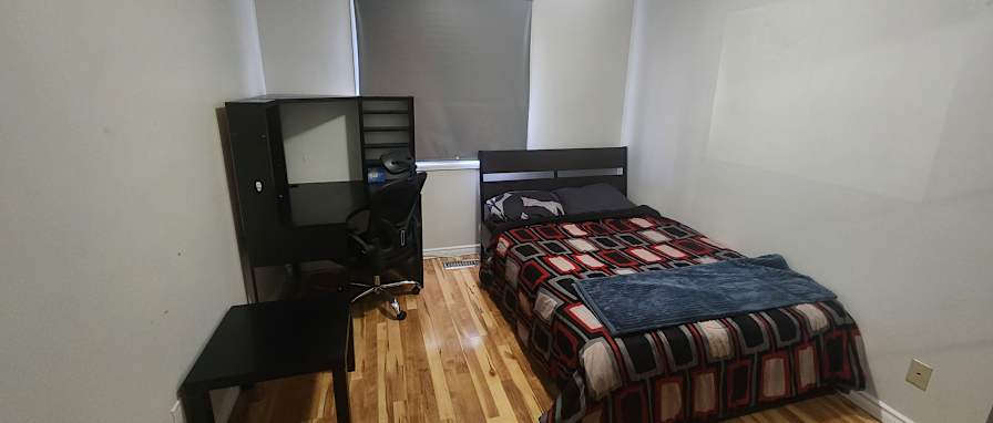 Nnamdi's room