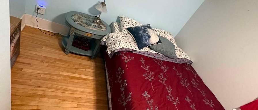 Jasmine's room