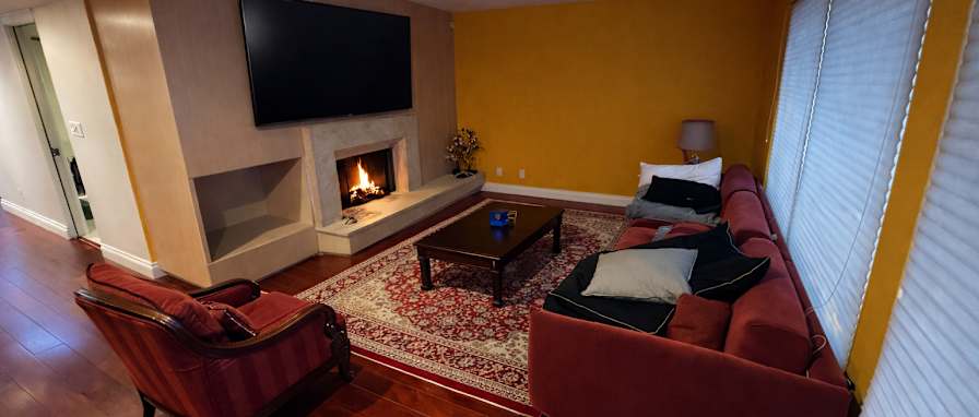 Ron JAehn's room