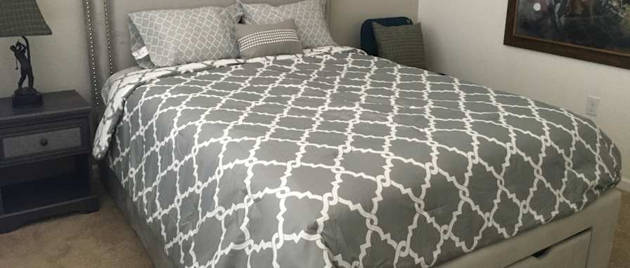 Cecilia's room