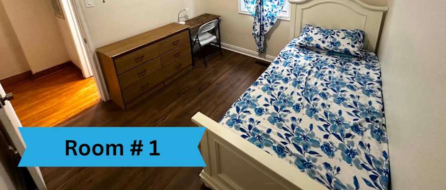 Ronnie's room