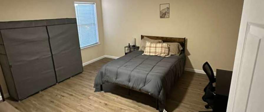 Valentina's room