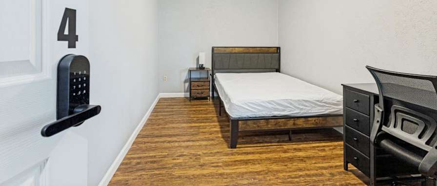 PadSplit's room
