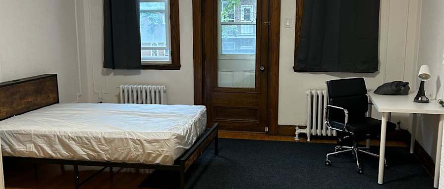 Carole's room