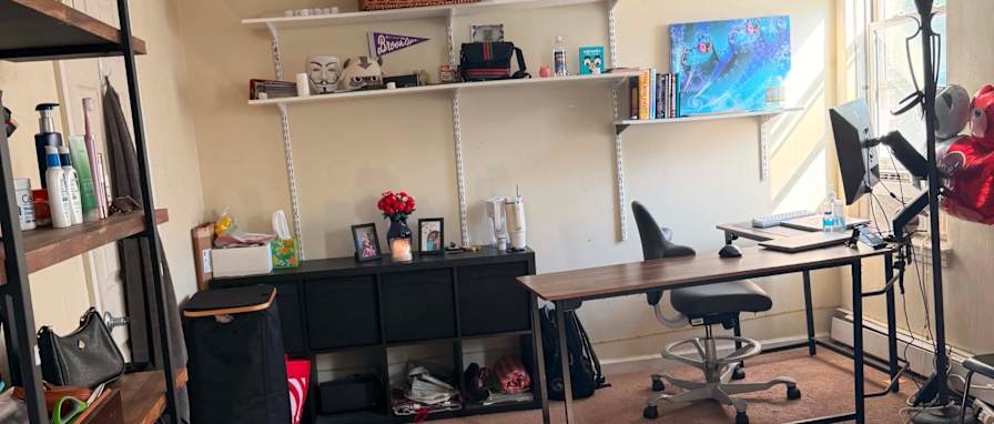 Javier's room