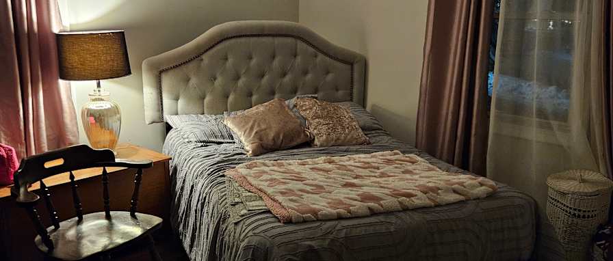 Anne's room
