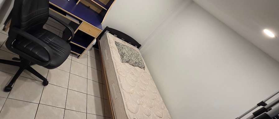 Ogyen's room