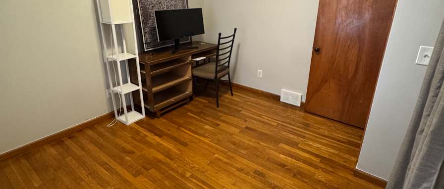 Andy Kapalin's room