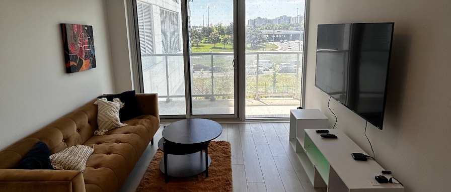 mark's room