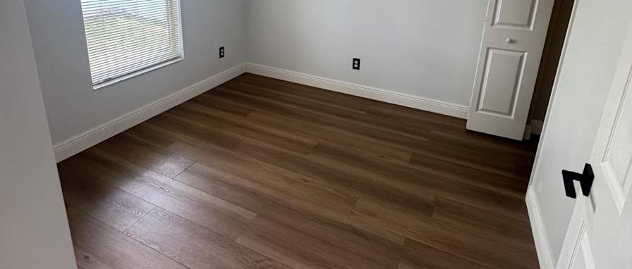 Debbie Valdivieso's room