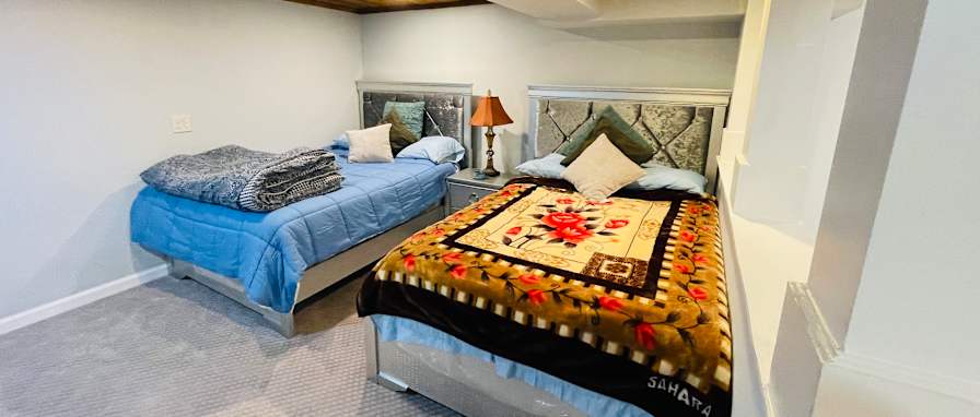 Saba's room