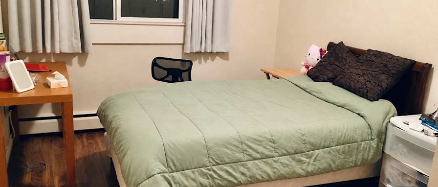 Darlene's room
