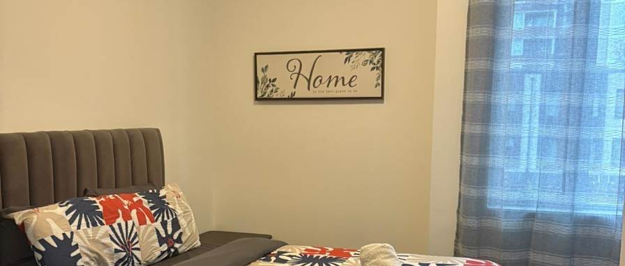 Emre's room