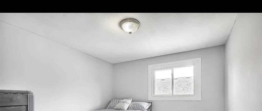 Jennifer's room