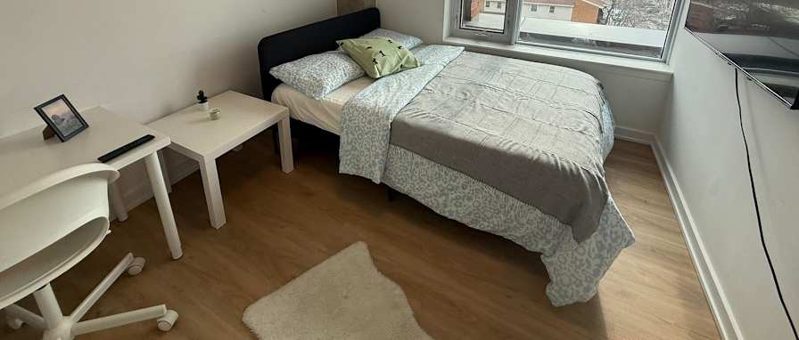 Meryem ikbal Yaman's room