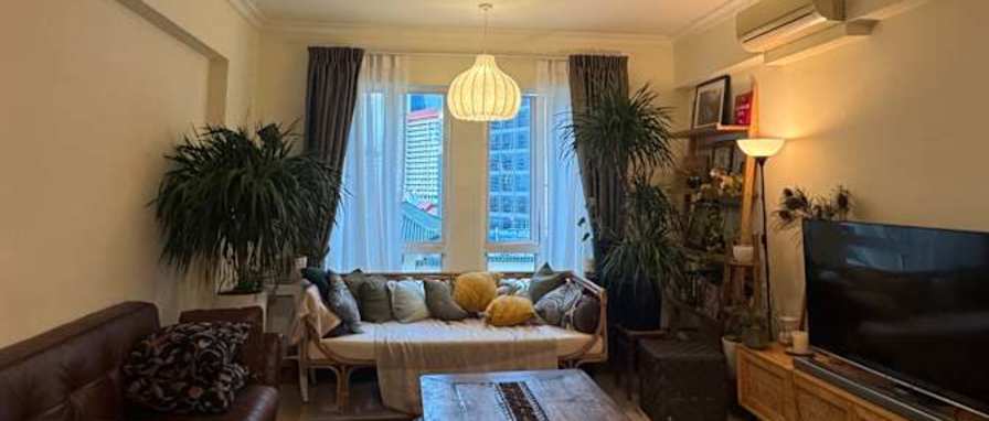Pamela Sng's room