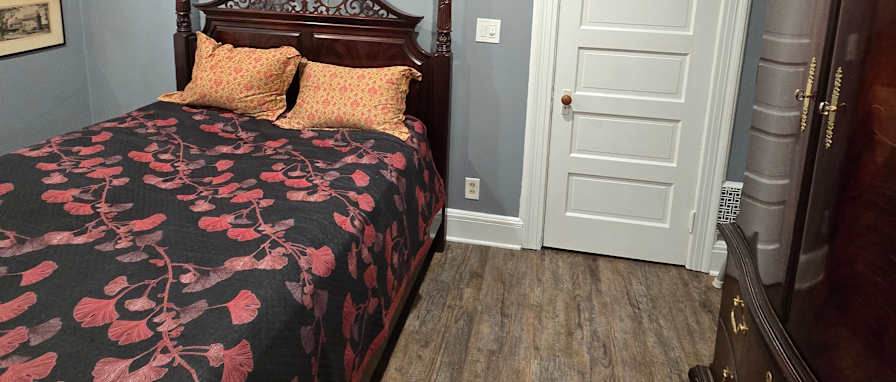 robert a gustafson's room