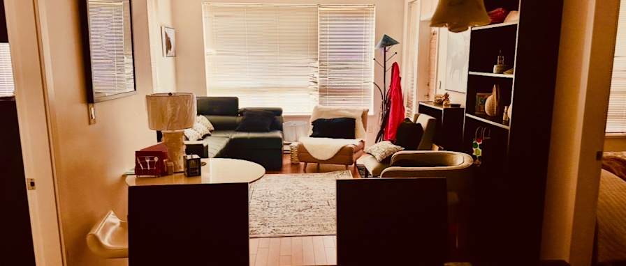 Nicole H's room
