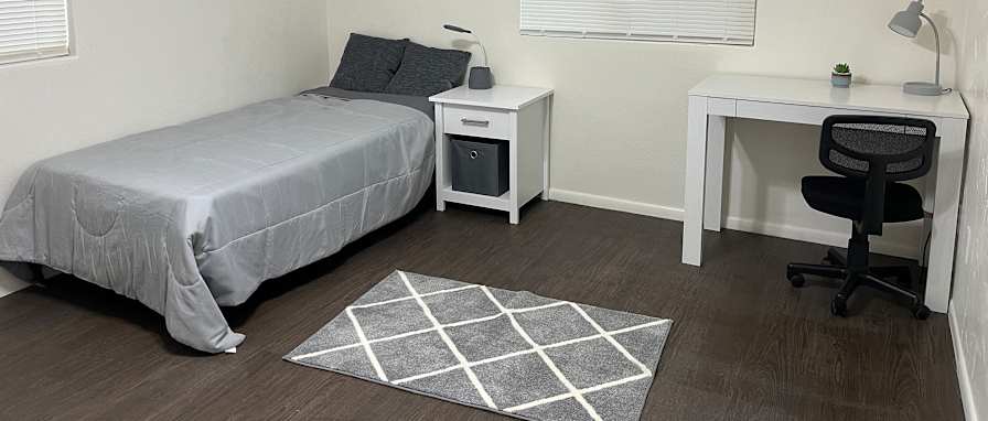 Robert Martinez's room