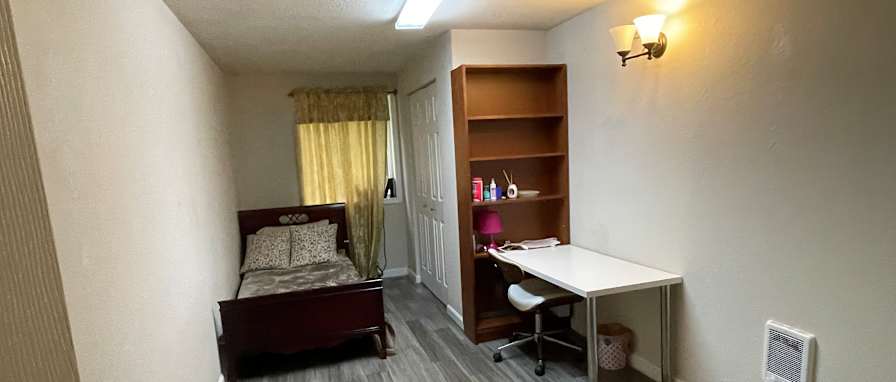 Bernardino Pena's room