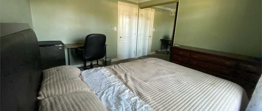 Ivonne Garcia's room