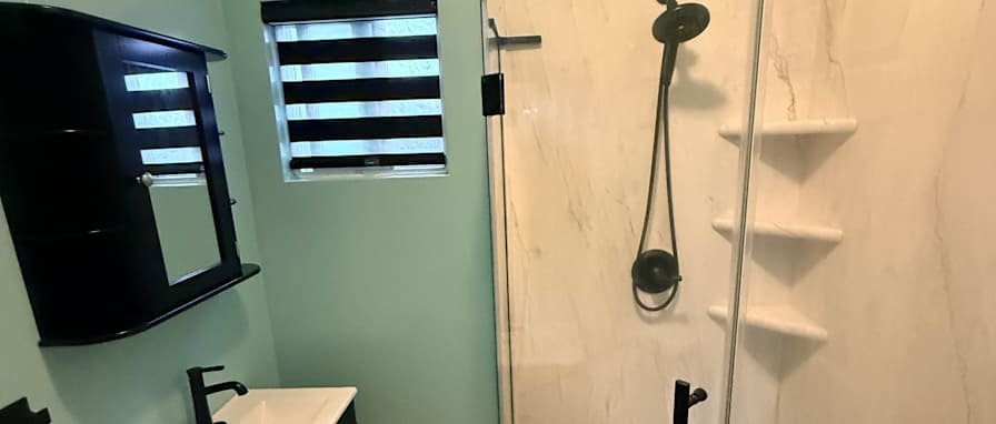 Allan Villar's room