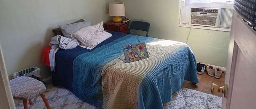 Caitlan's room