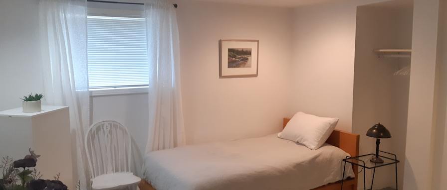 Lakeview's room