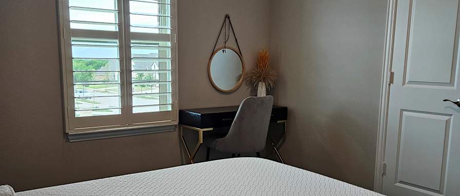 Kate's room