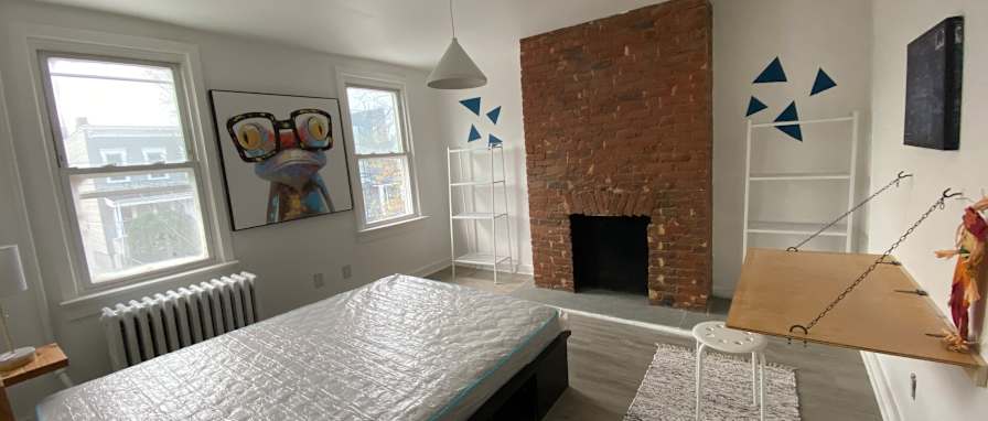 CHRISTIAN-JOSEPH's room
