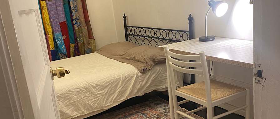 Farnaz's room