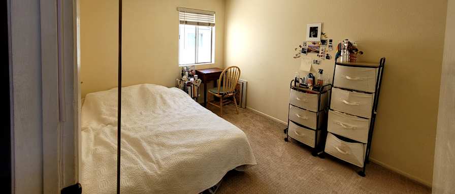 Julienne's room