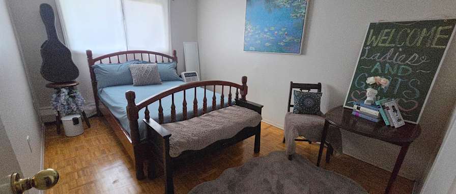 Flo Gorospe's room