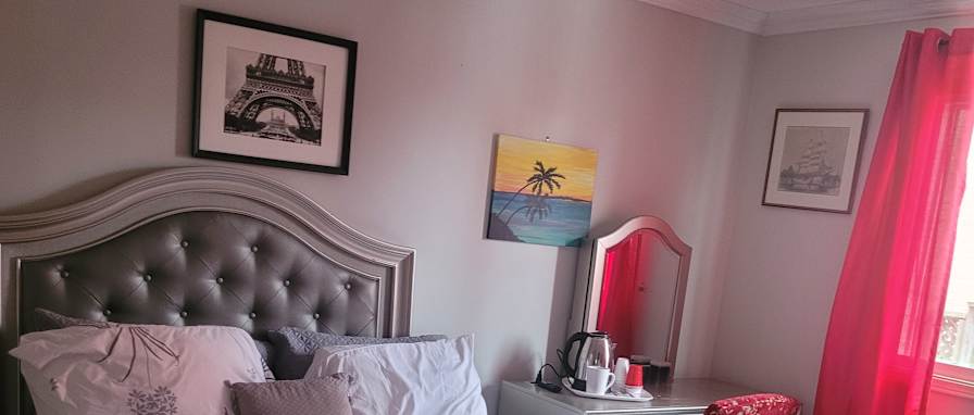 Ms Jay's room