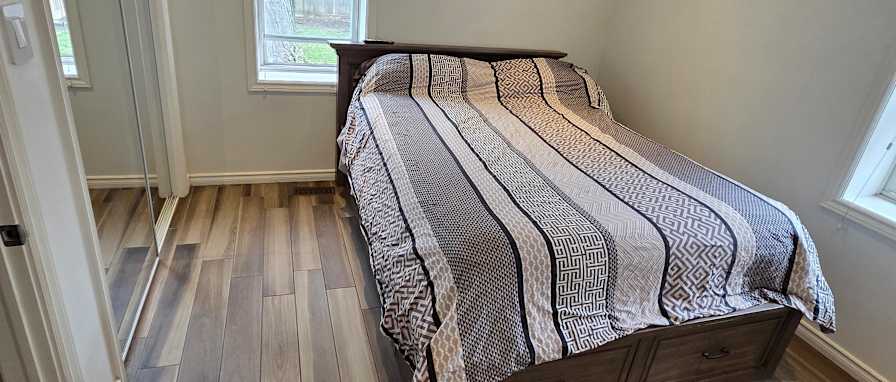 William Moldrik's room