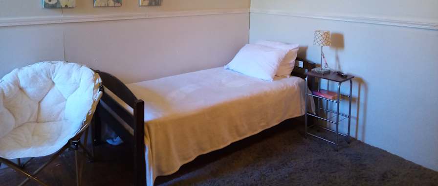 Mona's room