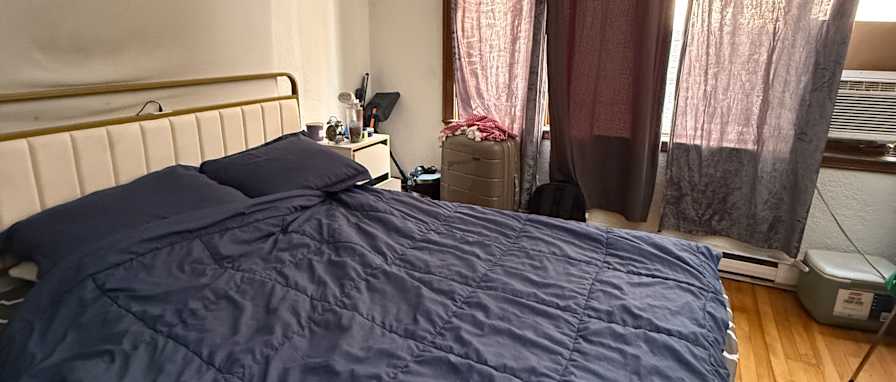 Abood's room