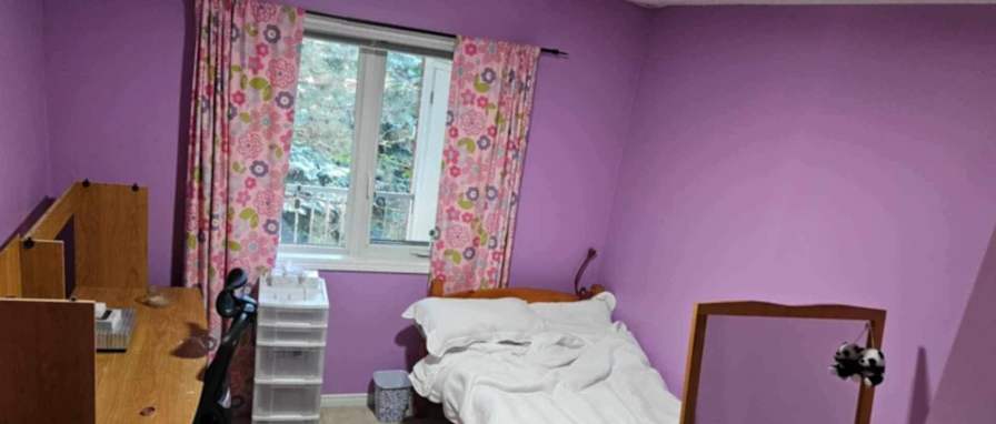 Sam sh's room